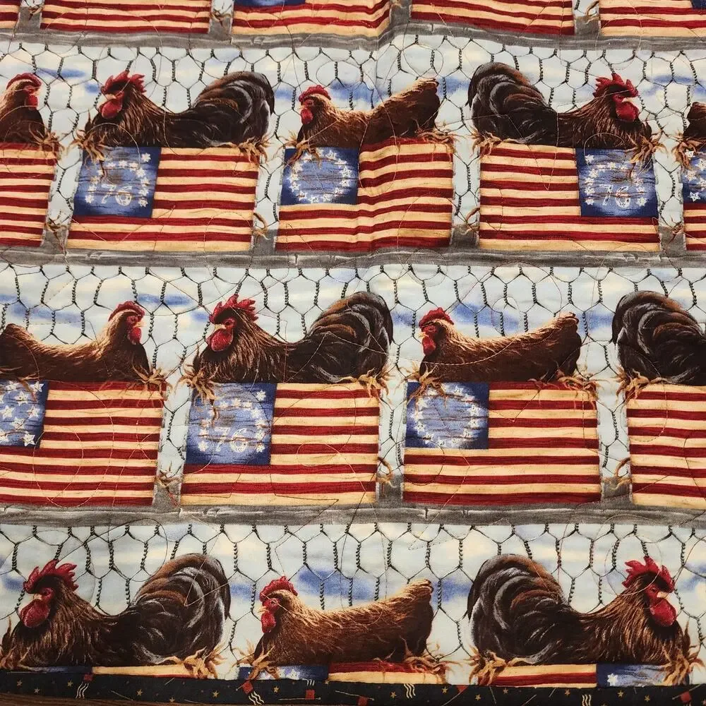 Americana Country Themed Machine / Handmade Quilt Chicken Roosters 78
